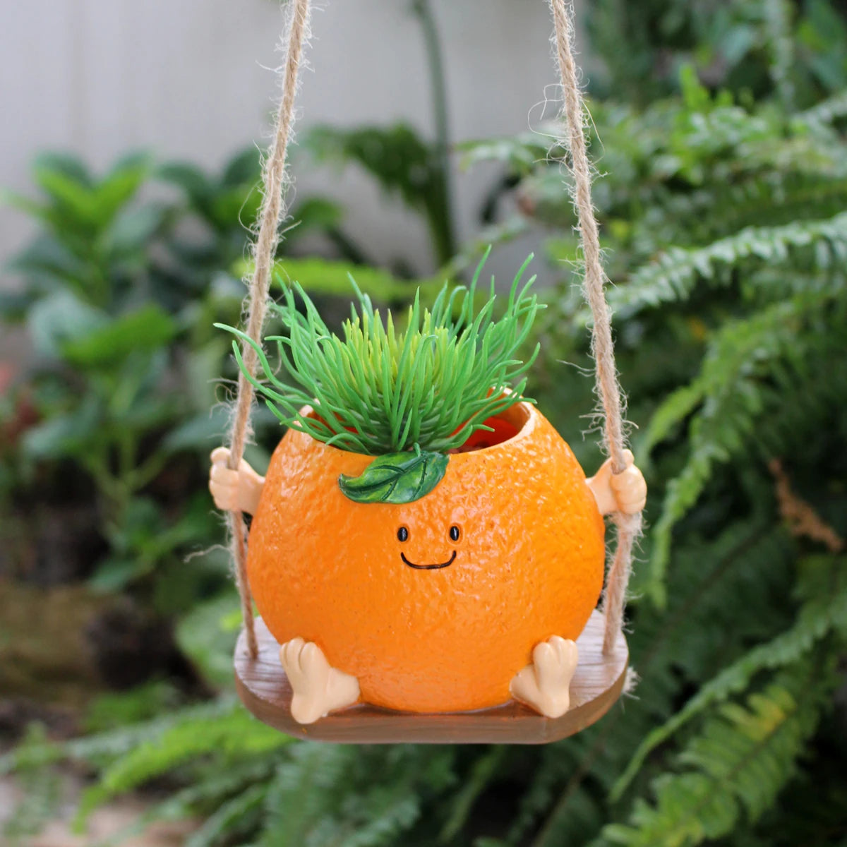 Uśmiechnięta Pomarańcza™ – Zwisający Elf Koszykowy 🍊🧚