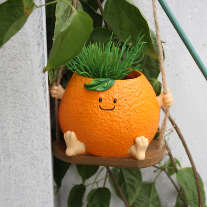 Uśmiechnięta Pomarańcza™ – Zwisający Elf Koszykowy 🍊🧚